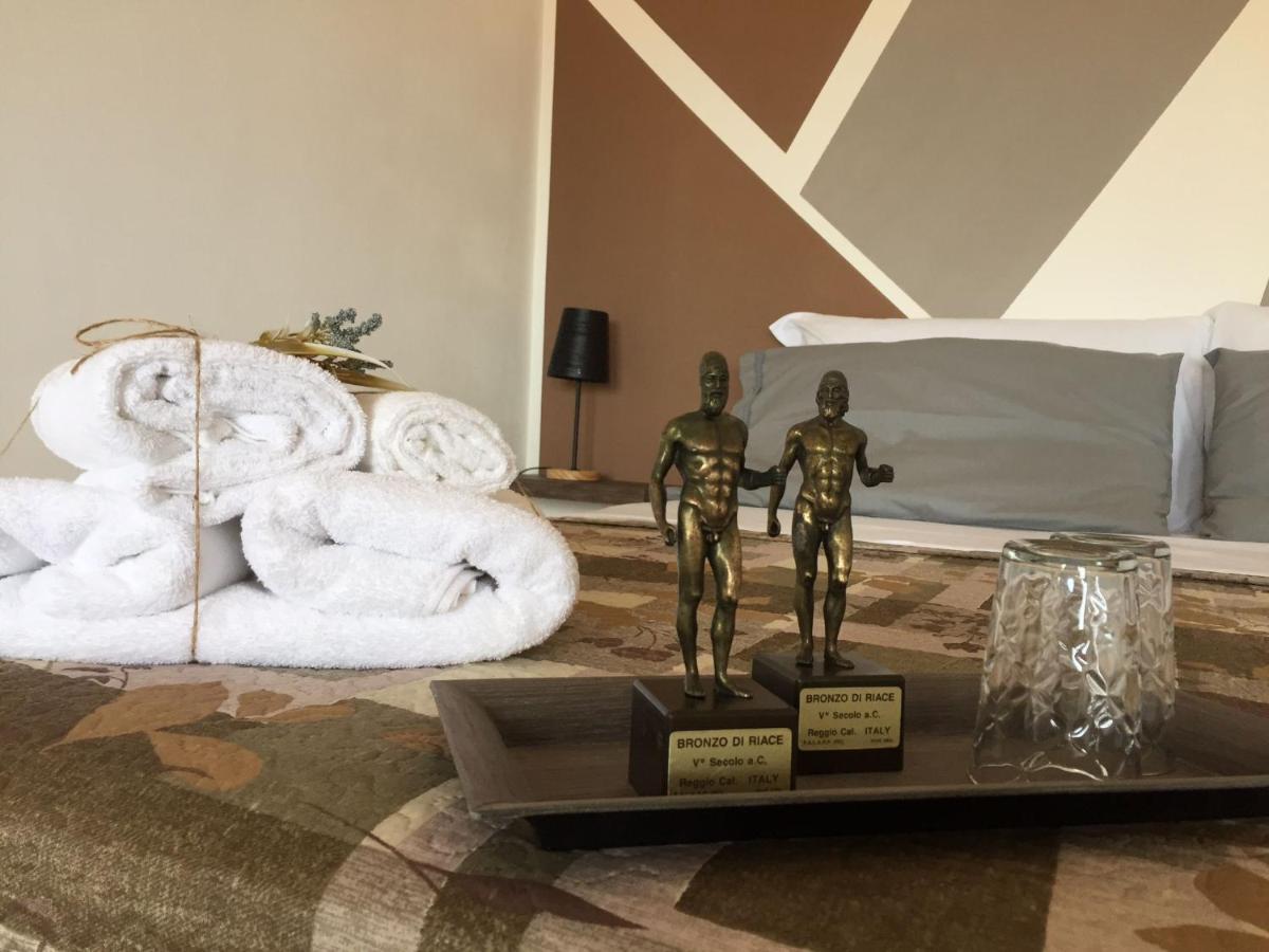 The Loft Bed & Breakfast Reggio di Calabria Bagian luar foto
